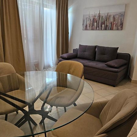 Apartments Matesic Ninski Stanovi Eksteriør bilde