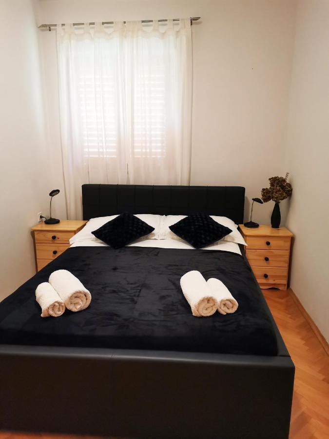 Apartments Matesic Ninski Stanovi Eksteriør bilde