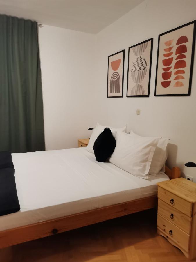 Apartments Matesic Ninski Stanovi Eksteriør bilde
